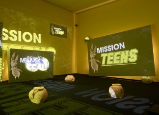 «Mission Teens» Meriem_Bennani_Mission_Teens_2019_Installation_vid
