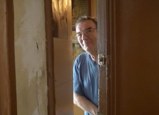 SIX PORTRAITS XL Six portraits XL