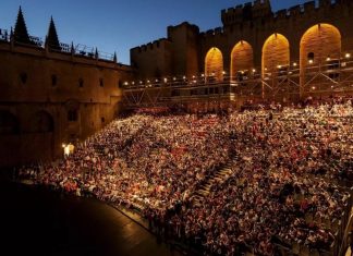Avignon, le rideau ne se lèvera pas Festival d'Avignon