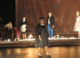 Le Jeu des ombres, de la scène à l’écran