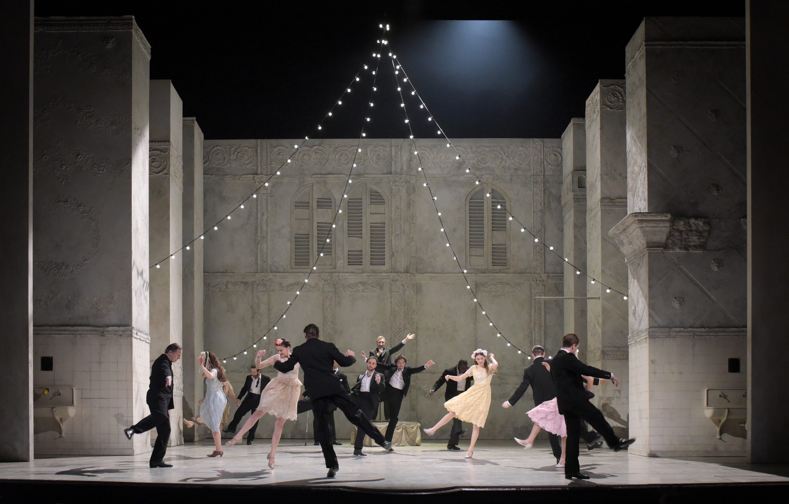 Roméo et Juliette, du bal au tombeau Transfuge