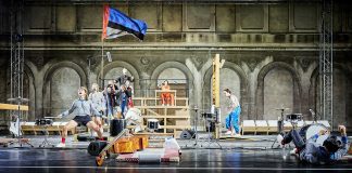 Miet Warlop, la folle journée