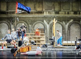 Miet Warlop, la folle journée