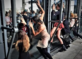 Chair, dentelle et transgression