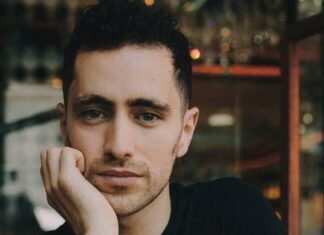 Youssouf Abi-Ayad, en quête de super-héros