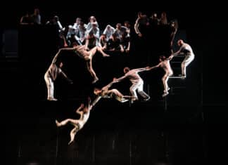 Requiem de Mozart par Yoann Bourgeois, à la Seine Musicale