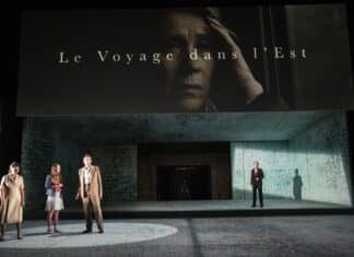 Le voyage dans l’Est mis en scène par Stanislas Nordey au Théâtre Nanterre les Amandiers : l’aviculteur Transfuge