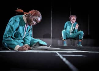 Errements et tourments par Kae Tempest au Théâtre National de Strasbourg