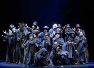 Inoxydables Misérables au Théâtre du Châtelet