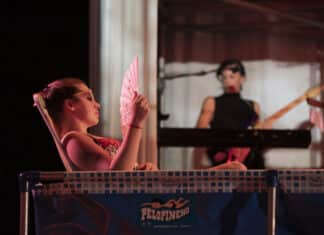 3 révélations Scène