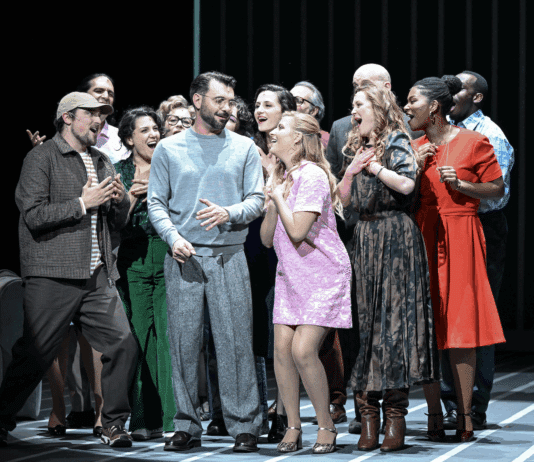 James Bonas : « Company nous parle de solitude, d’engagement et du risque d’aimer »