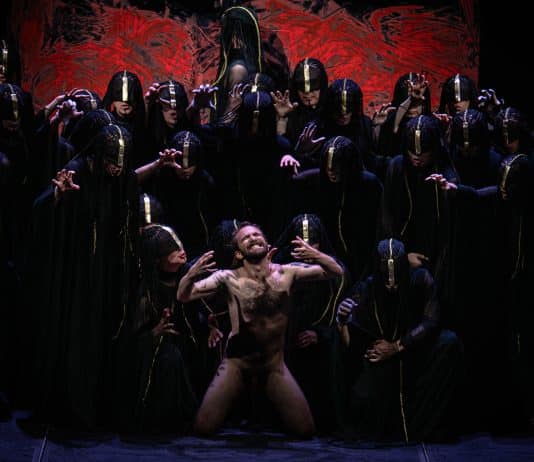 L’Iphigénie barbare et lumineuse de Gluck à l’Opéra Comique