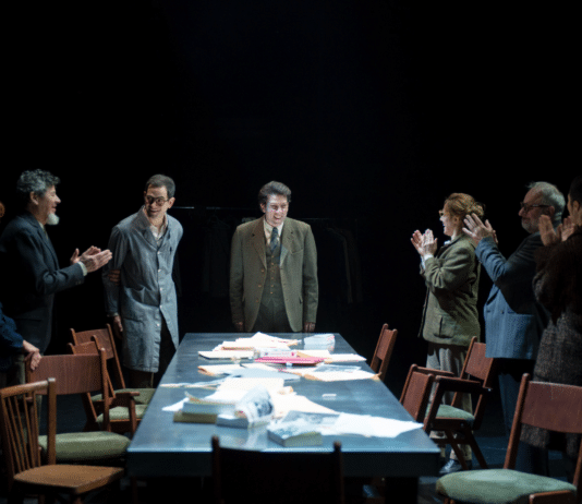 Un Vie et Destin dense et âpre au Théâtre de la Ville