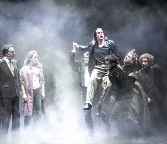 Hamlet mis en scène par Ivo Van Hove à l’Odéon : Mad man