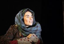 Un Cercle viscéral et lumineux au Théâtre de la Ville