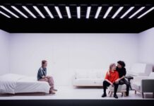 A notre place d’Arne Lygre à la Colline : trois femmes à la recherche d’elles-mêmes