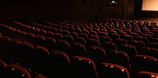 Festival de Cannes : le milieu du cinéma vient de se réveiller timidement face à Bolloré