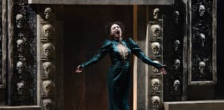 Ambre Kahan signe un Macbeth préraphaélite à l’Opéra de Rouen