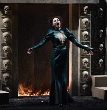 Ambre Kahan signe un Macbeth préraphaélite à l’Opéra de Rouen