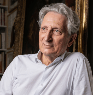 Gérard de Cortanze, la machine à faire des livres